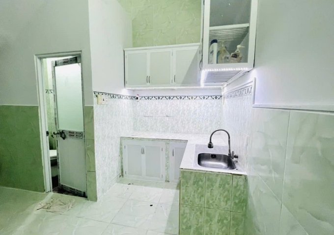 Bán nhà phố đường Trường Chinh