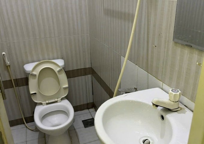 SANG GẤP NHÀ NGHỈ –  ĐỊA CHỈ: 98/5. Đường Bình Trị Đông. Phường Bình Trị Đông. Quận BÌNH TÂN, TP.HCM