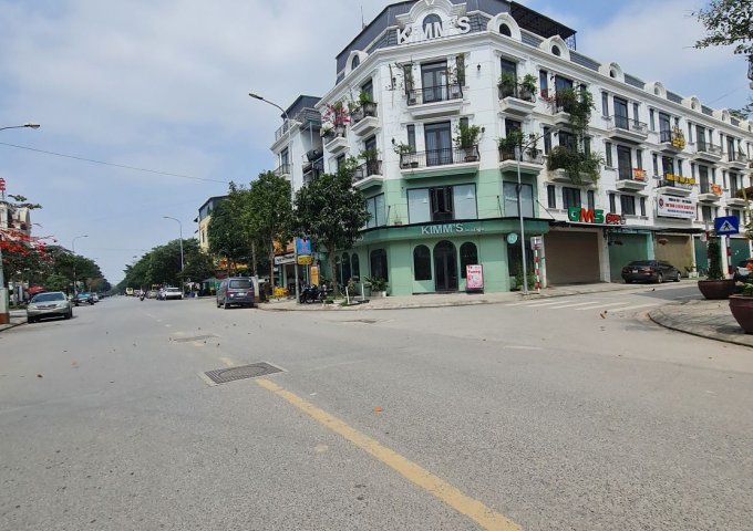 36.6m2 trục đường 25m kinh doanh tại Trâu Quỳ, Gia Lâm, Hà Nội.