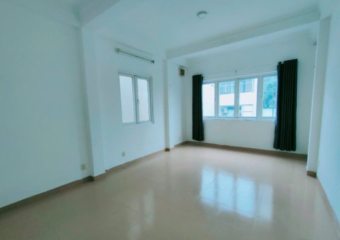 Bán Nhà Mặt Tiền Đường Nguyễn Trọng Tuyển, P.2, Tân Bình - 4x15m - 18.5 Tỷ