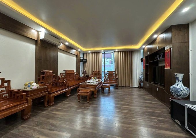 BÁN NHÀ LÔ GÓC MẶT PHỐ ĐÔNG QUAN – 7 TẦNG, THANG MÁY, Ô TÔ VÀO NHÀ!