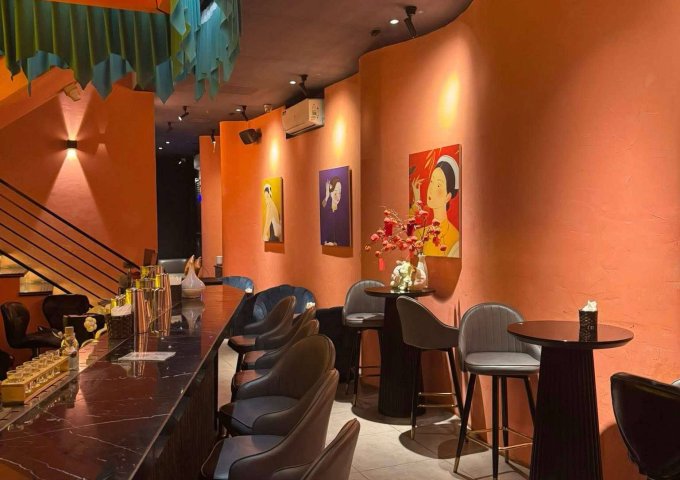 Sang Nhượng Cửa Hàng Quán Bar Pub Vị trí : lô 2 Shophouse cc Thanh Bình, đường Nguyễn Cao Tp Bắc Ninh