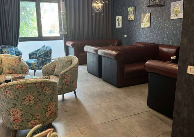 Sang Nhượng Cửa Hàng Quán Bar Pub Vị trí : lô 2 Shophouse cc Thanh Bình, đường Nguyễn Cao Tp Bắc Ninh