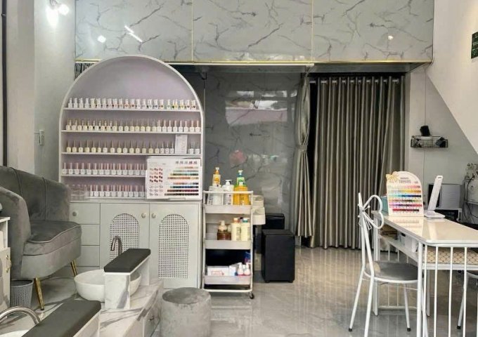 CƠ HỘI VÀNG CHO NHỮNG NGƯỜI MUỐN SỞ HỮU TIỆM NAIL-SPA-GỘI ĐẦU