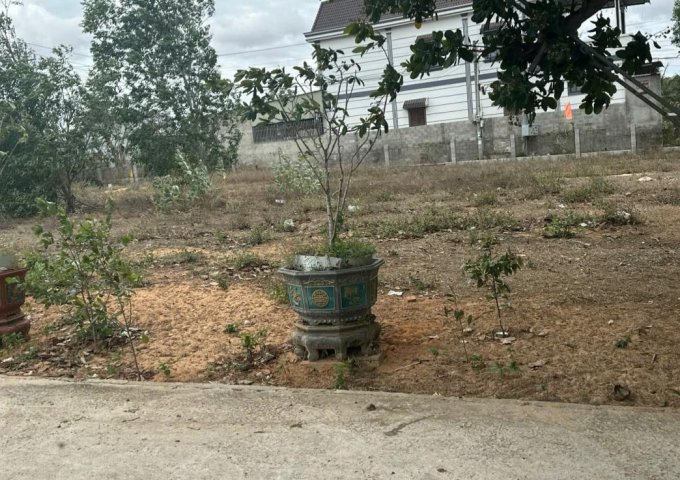 ĐẤT ĐẸP - GIÁ TỐT - Bán GẤP Lô Đất Tiềm Năng Tại Xã Thiện Nghiệp, Phan Thiết , Bình Thuận