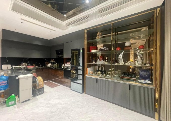 CỰC HIẾM-Bán nhà Mặt Phố Yên Hòa 50m2/7T Thang máy, MT siêu rộng 7m 27 Tỷ