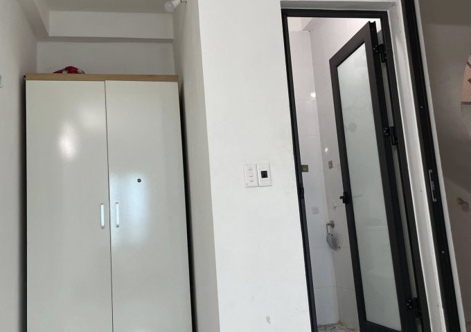 Cho thuê căn hộ ngõ 214 Nguyễn Xiển, Thanh Xuân, tầng 4 giá 3tr2