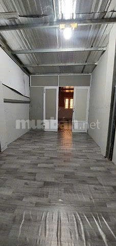 Cho thuê nhà NC 66b Phan Đình Phùng, Q. Phú Nhuận giảm giá 25tr còn 20tr/thg  cho thuê gấp trong tháng