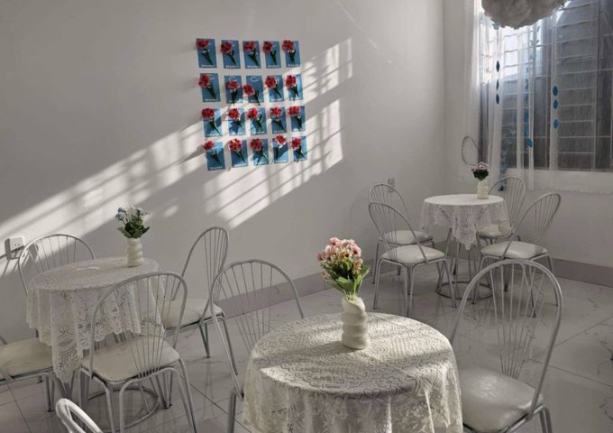 Mình cần sang quán coffee & workshop – decor xinh, gần Aeon Mall Tân An