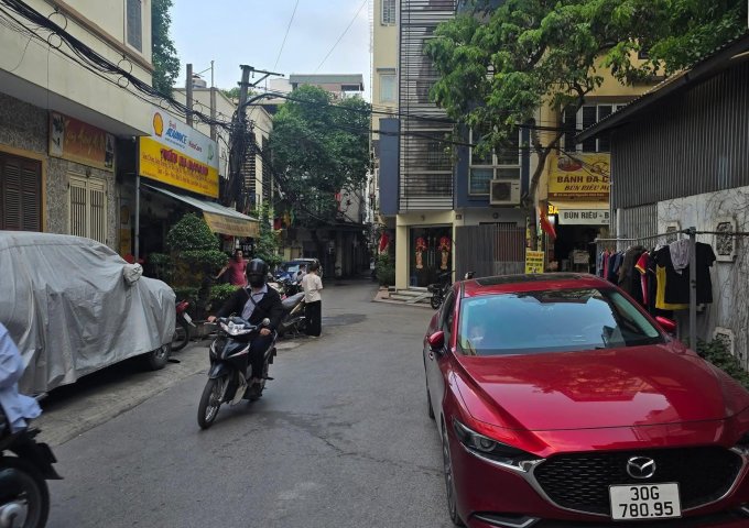 Mặt phố Kinh Doanh TT Cầu Giấy – 5 tầng58m2 – Oto tránh – Thang Máy chờ – Nhỉnh 20tỷ