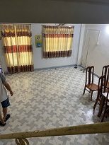 Cho thuê nhà nguyên căn mặt tiền đường Nguyễn Duy Dương, Phường 8, Quận 5.