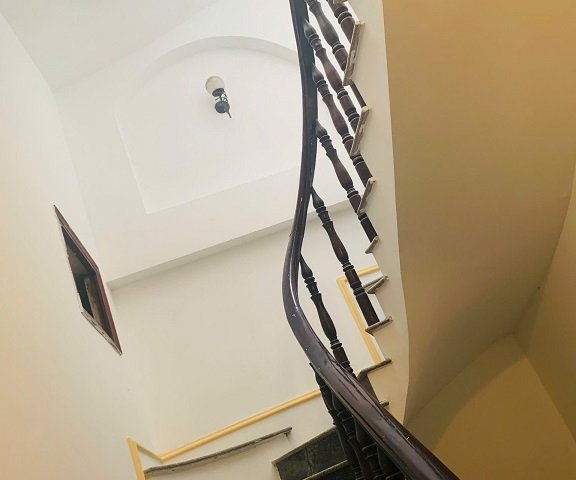 Chính Chủ Cần Bán Gấp Nhà Hẻm Xe Hơi 7m Tại Thích Quảng Đức - Phú Nhuận