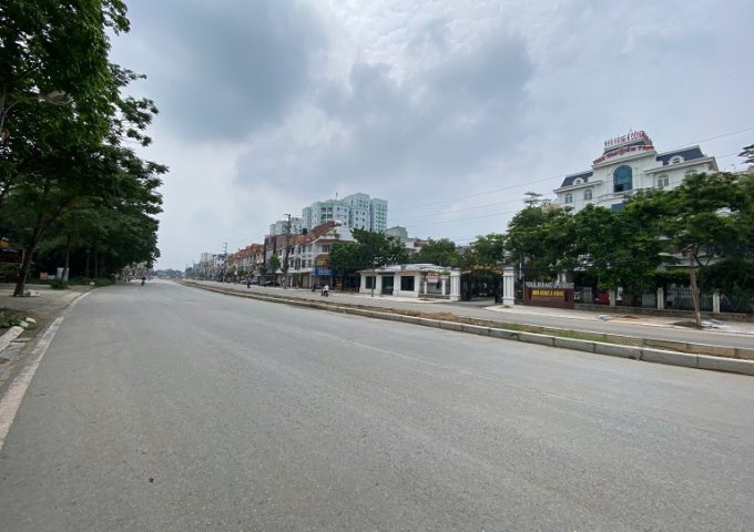 Cần bán nhà 3 tầng mặt đường Nguyễn Tất Thành – Vĩnh Yên