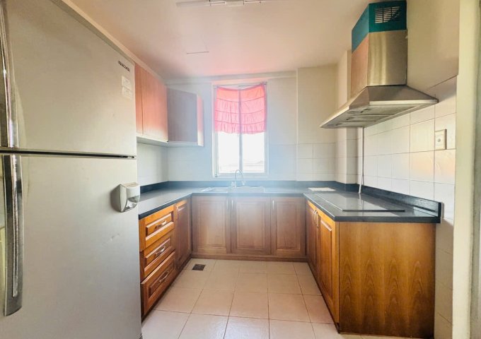 Cần bán nhanh căn hộ Mỹ Khánh 4, PMH, Q7, 118m2, 3PN full nội thất, giá chỉ 8,2 tỷ 