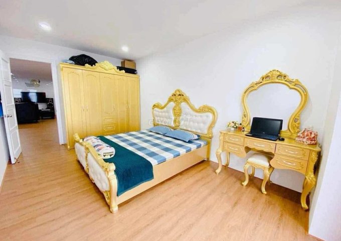 Cho thuê căn hộ cao cấp- Tứ Hiệp Plaza 3N1k diện tích 124m2