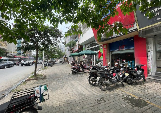 Cần Bán Nhà Mặt Phố Minh Khai 55m 5 Tầng Vỉa Hè Đá Bóng Quy Hoạch Ổn Định