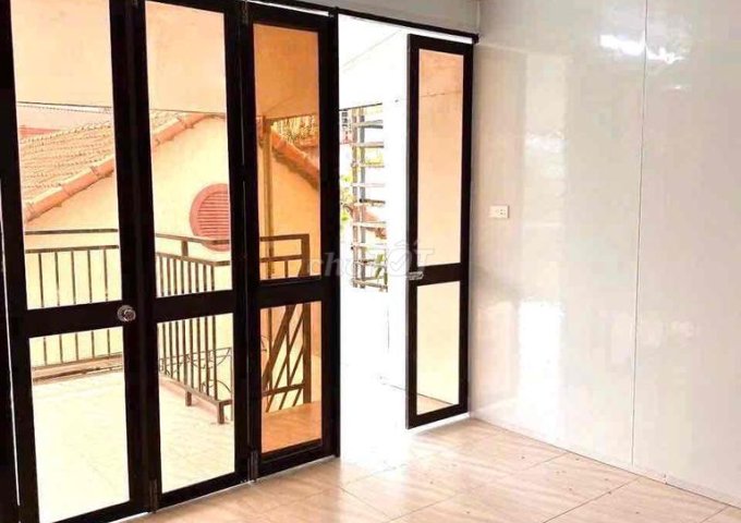 CHO THUÊ PHÒNG TRỌ - NGÕ 219 ĐỘI CẤN, BA ĐÌNH. Vị trí cực thuận