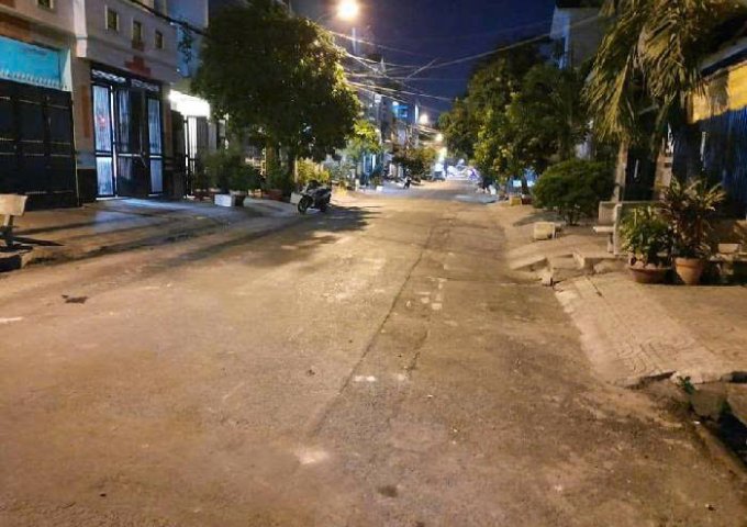 MẶT TIỀN ĐƯỜNG PHAN VĂN NĂM - BỀ NGANG KHỦNG - 38 M2 - CHỈ 4 TỶ.