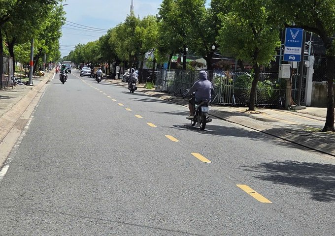 BÁN ĐẤT THỔ CƯ 2 MẶT TIỀN ĐƯỜNG SONG HÀNH – TÂN HIỆP, HÓC MÔN