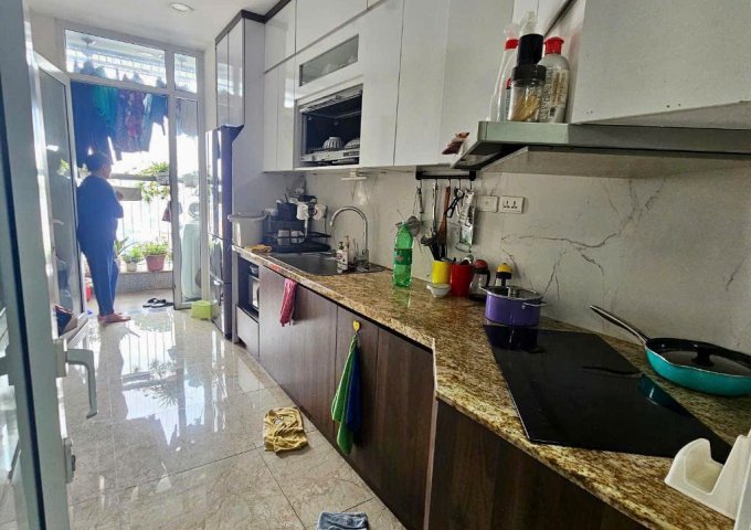 (Tin thật 100%) CH lô góc 102m2 x 3PN tại A10-A14 Nam Trung Yên - BC Đông Nam - Nội thất 400 triệu