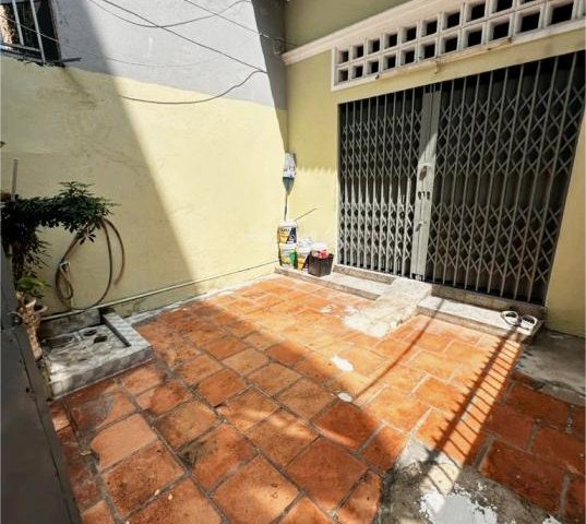 🏡 Bán nhà Tô Hiến Thành, Q.10, 94m² giá rẻ, 9.x tỷ!
