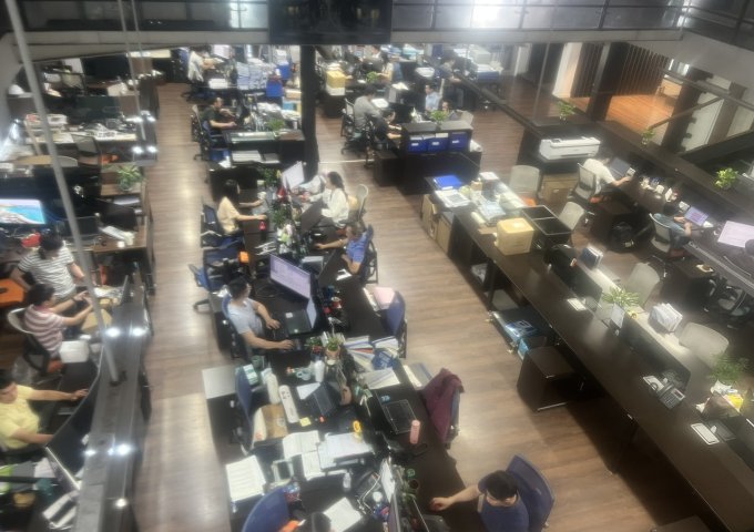 Cho thuê toà nhà Miss Áo Dài số 21 Nguyễn Trung Ngạn, quận 1, TP.HCM