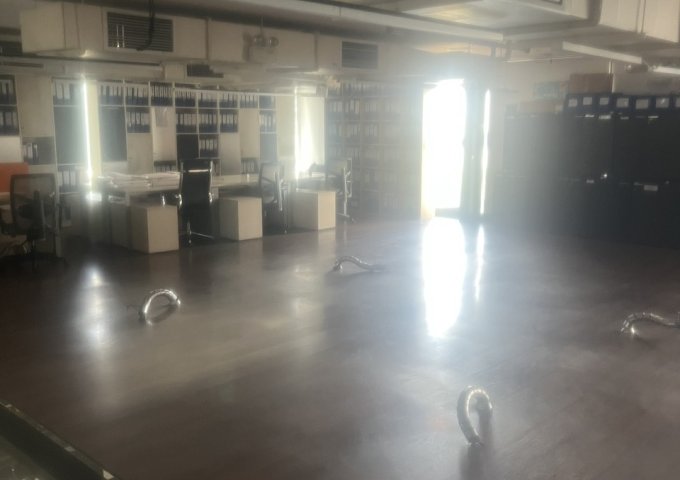 Cho thuê toà nhà Miss Áo Dài số 21 Nguyễn Trung Ngạn, quận 1, TP.HCM