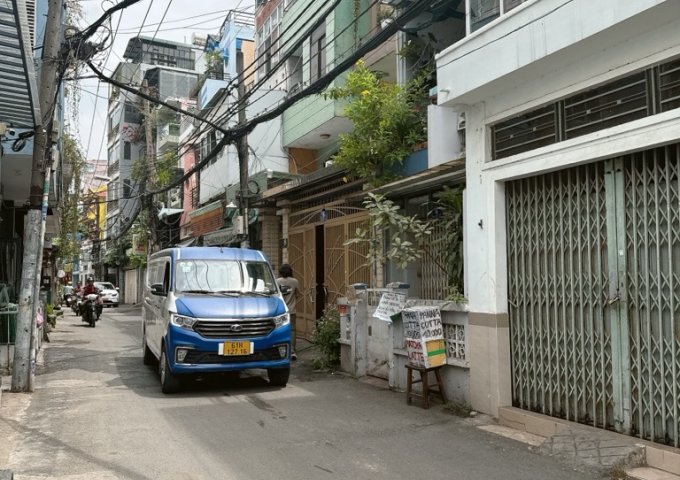 CHÍNH CHỦ CẦN BÁN GẤP NHÀ NGUYỄN KIỆM  PHÚ NHUẬN, HẺM XE TẢI – 61M² – GIÁ 11 TỶ TL