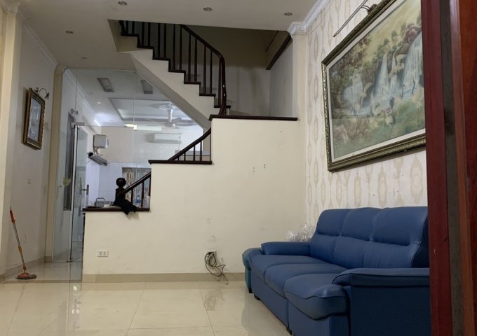 CHÍNH CHỦ Cho Thuê Nhà Nguyên Căn Mặt Đường Phan Bá Vành, Cổ Nhuế 1, Bắc Từ Liêm