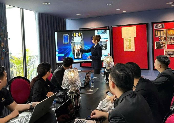 Bán Nhà Mặt Phố Quận Đống Đa 90m2-8T MT9m Dòng Tiền 1,2 Tỷ/Năm 56 Tỷ Nguyễn Chi Thanh. 