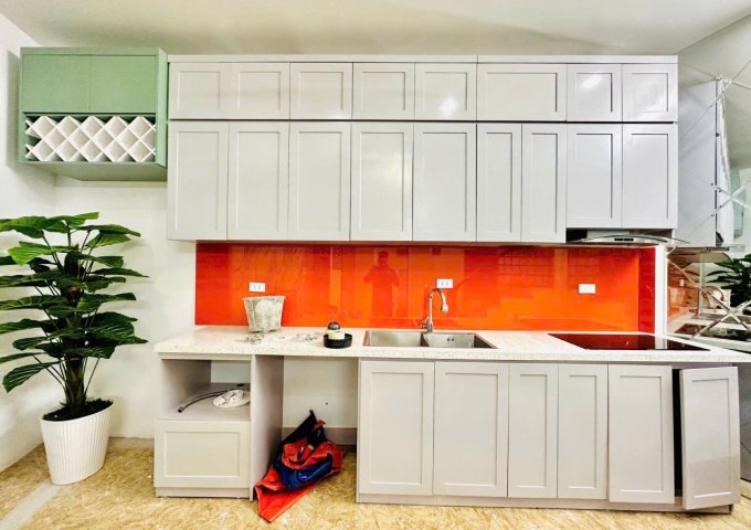 Cho thuê nhà nguyên căn Phố Minh Khai, 4 tầng x 40m2, 3 ngủ, 15 Triệu/tháng