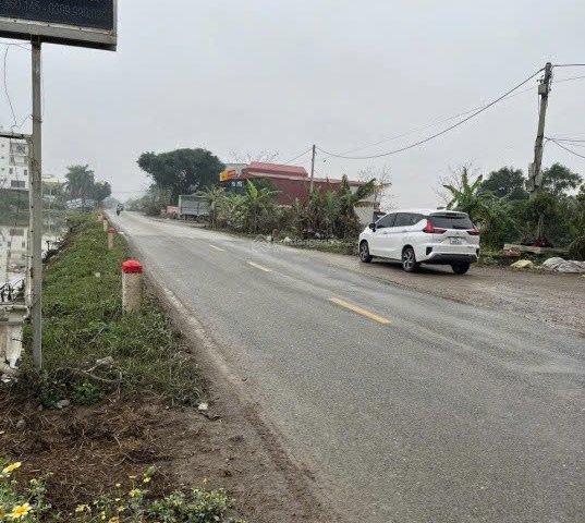 Chính chủ cần tiền bán gấp lô đất Khu Song Đê, xã Hợp Tiến, mặt đường tỉnh lộ 424