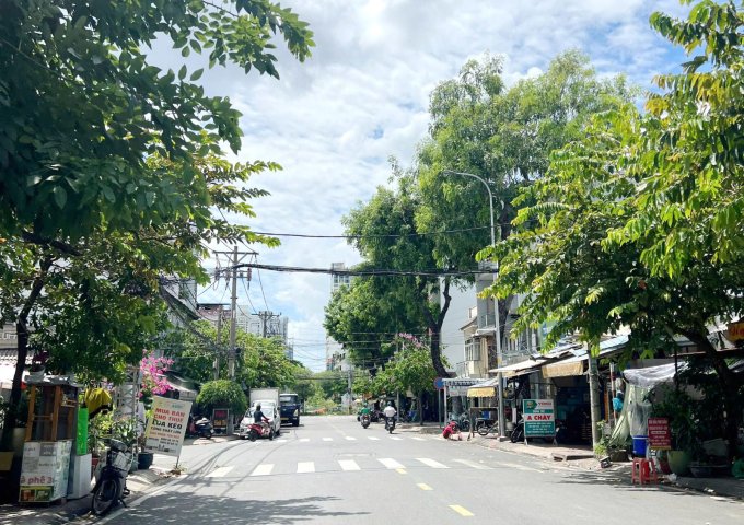 Nhà 7 tầng góc 2 mặt tiền đường Ưu Long P11 Q8. Giá 17 tỷ