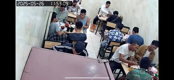 CHÍNH CHỦ SANG NHƯỢNG QUÁN CƠM Địa chỉ: 303 Minh Khai, Vĩnh Tuy, Hai Bà Trưng, Hà Nội