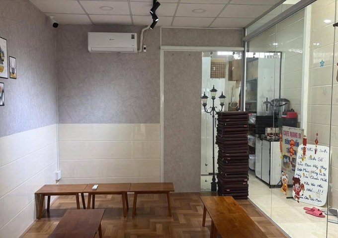 Chủ quán đang cần sang nhượng cửa hàng tại địa chỉ 149 Đại lộ 3, Phước Bình, Thủ Đức.
