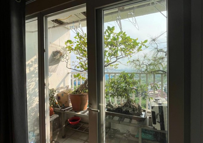 Bán chung cư thang máy CT18 Happy House Việt Hưng-Long Biên-95m 3n2wc tầng cao-sẵn sổ-giá 4.75 tỷ (bao phí)