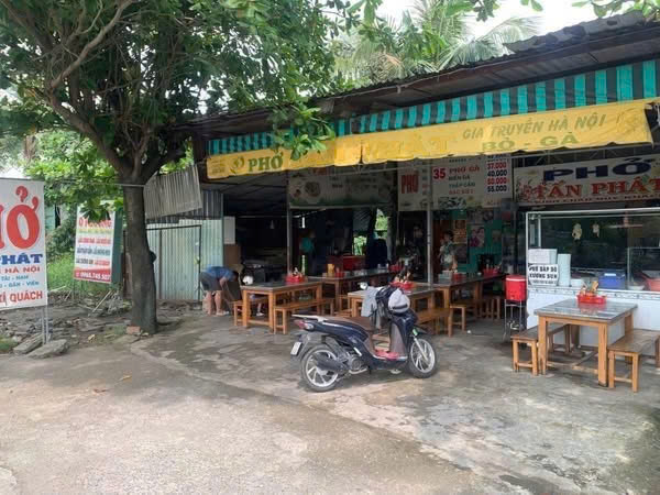 CHÍNH CHỦ Sang Nhượng Quán Phở Mặt Tiền Trịnh Quang Nghị, Bình Chánh - Đã Hoạt Động 8 Năm
