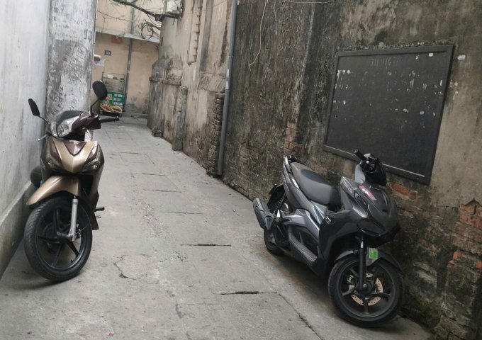 Hương Viên lô góc 15m, 4 tầng, mặt tiền 6m, 2.45 tỷ Hai Bà Trưng. 