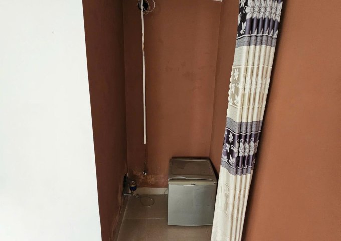 CHO THUÊ MẶT BẰNG & PHÒNG Ở – NHÀ 2 MẶT TIỀN, TRUNG TÂM THÀNH PHỐ