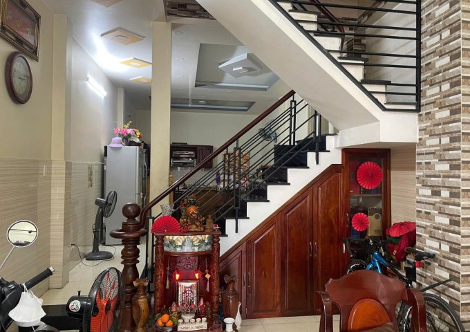 Bán nhà 71m2, 3 tầng, 3PN, 3WC, Lê Thị Hoa, Bình Chiểu, Thủ Đức - 6.35  tỷ