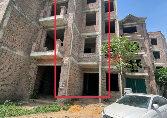 CHÍNH CHỦ BÁN CĂN LIỀN KỀ LỘC NINH-TT CHÚC SƠN-CHƯƠNG MỸ-HÀ NỘI 
DIỆN TÍCH:91,6M