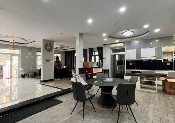 Biệt thự 270m² hầm 3 tầng khu compound Hà Đô 19 Đường 53A, Phường Thạnh Mỹ Lợi, Quận 2