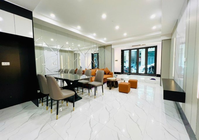 💥Ô tô đỗ cửa, TT tầng 1 Doãn Kế Thiện 80m 3PN, Mới đẹp, chỉ 4.85 Tỷ💥