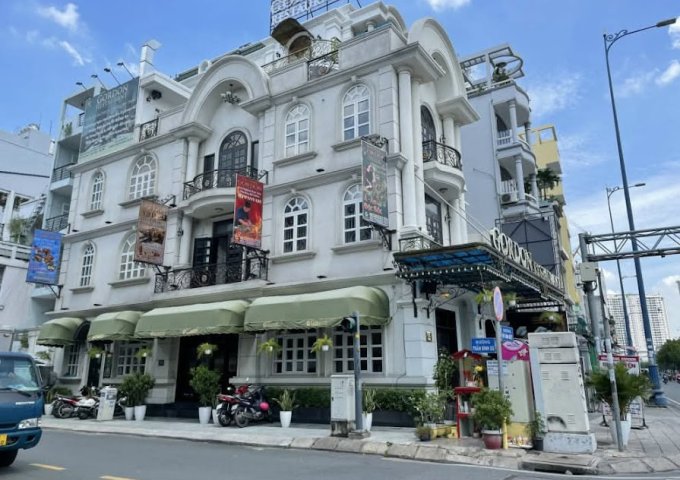 GORDON RESTAURANT góc 2 MT 454 456 Võ Văn Kiệt, Phường Cô Giang, Quận 1