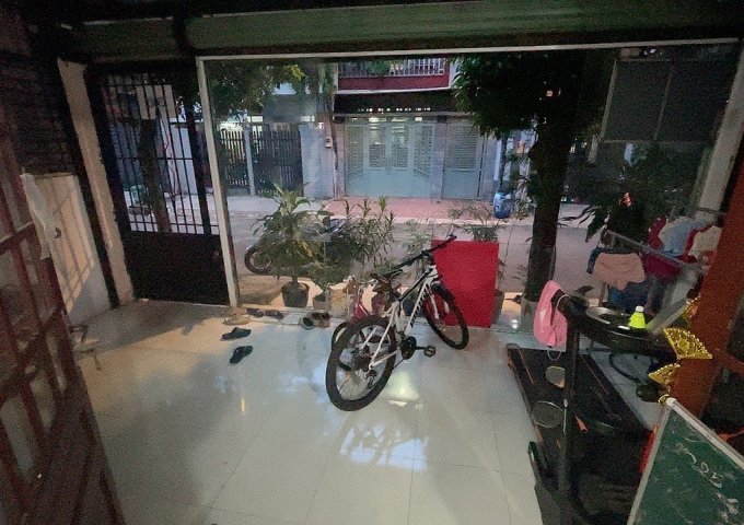 Bán nhà mặt phố Linh Tây Thủ Đức, 118m², HXT tránh, gần Phạm Văn Đồng, giá 12.5 tỷ