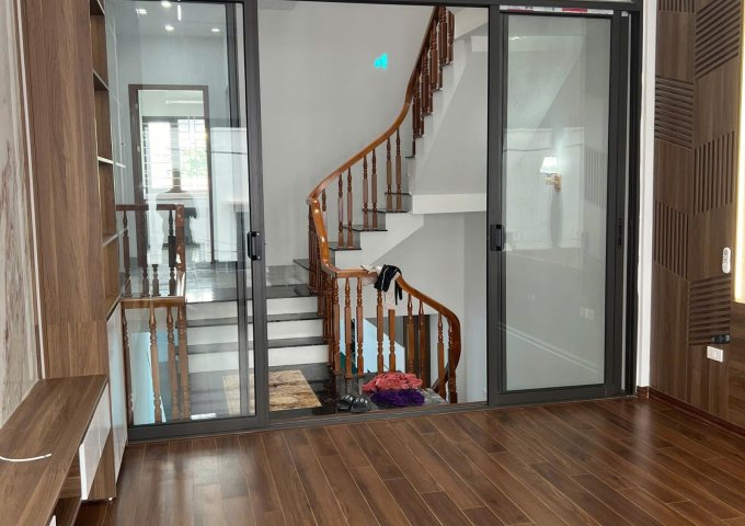 Bán nhà Đại Thành – Quốc Oai, Siêu phẩm 65m2, 4 Tầng FULL nội thất, gara ô tô, giá 5.78 tỷ