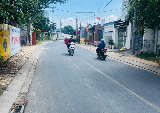 NHÀ CẤP 4 (5x33) MẶT TIỀN TÂN XUÂN 2, HÓC MÔN – GẦN TÔ KÝ – GIÁ CHỈ 7.5 TỶ