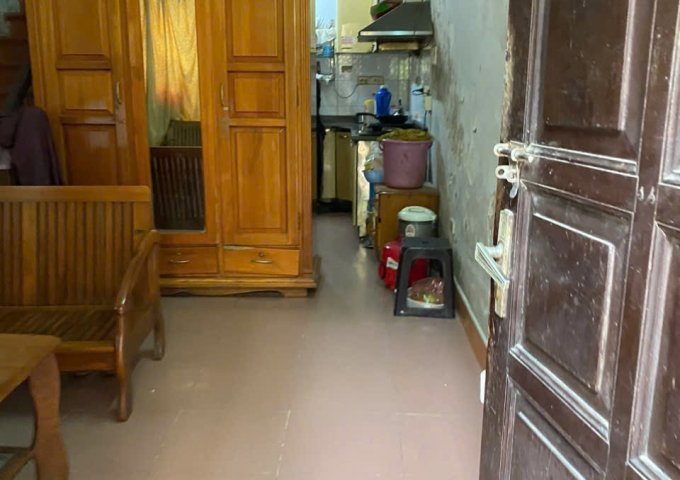 VỊ TRÍ ĐẸP- GIÁ ƯU ĐÃI - Chính Chủ Bán Nhà Mặt Phố Tăng Bạt Hổ, Hai Bà Trưng, Hà Nội