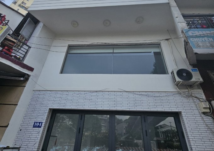 Bán Nhà 4 Tầng Mặt Tiền Phạm Văn Đồng - Phường 3 - Gò Vấp