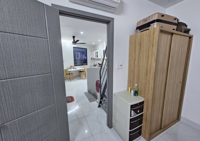 Bán Nhà 4 Tầng Mặt Tiền Phạm Văn Đồng - Phường 3 - Gò Vấp